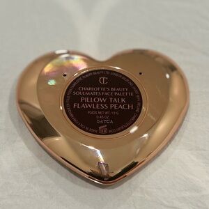Charlotte Tilbury Rose Gold Heart Face Palette